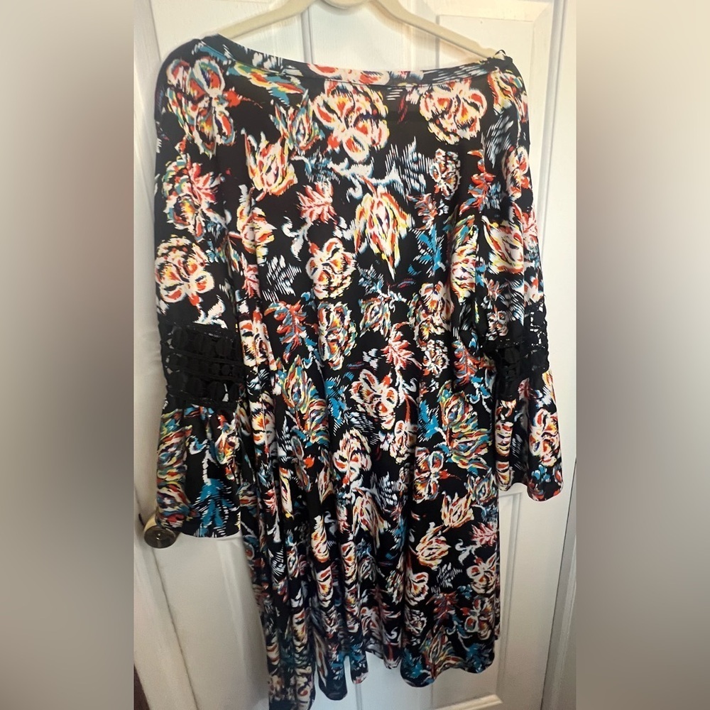 Relativity Black and Red Ruffled Tunic - Picture 2 of 3